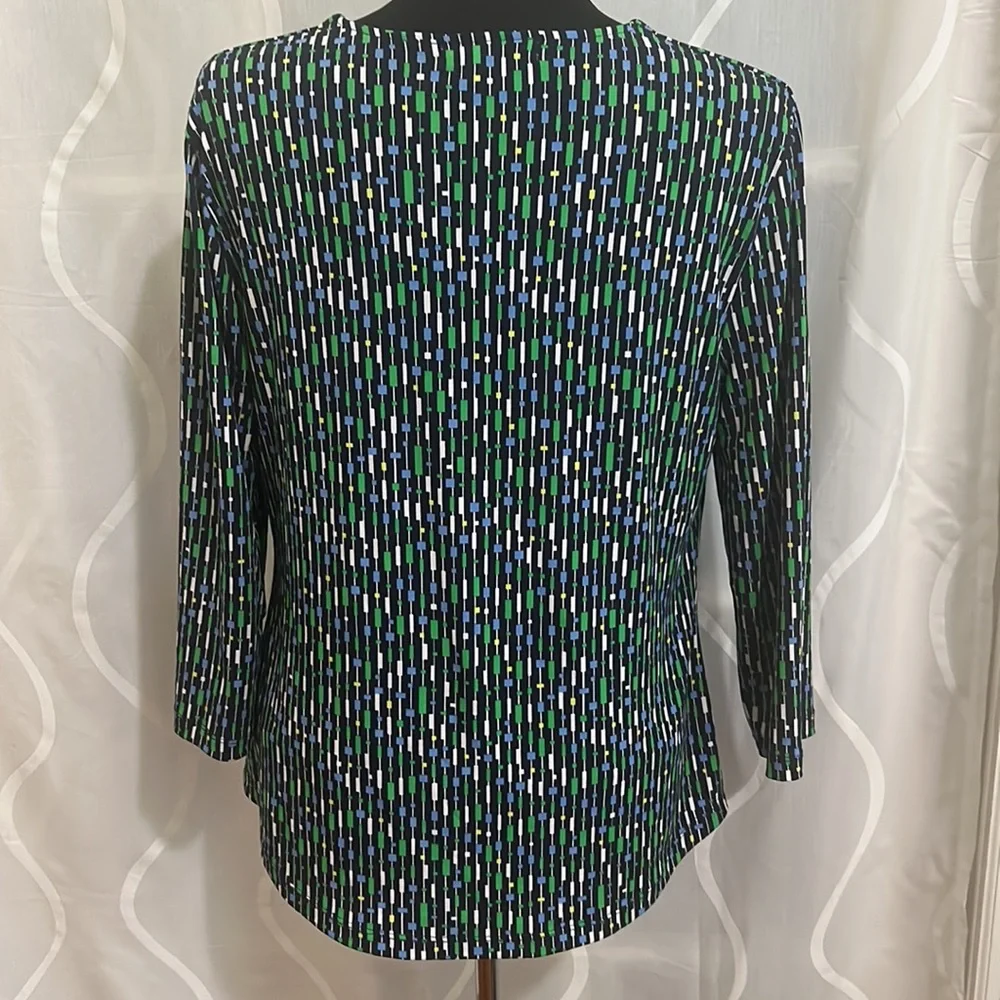 Liz Claiborne, Colorful Print, 3/4 Sleeve Top, Size LP - Picture 4 of 7